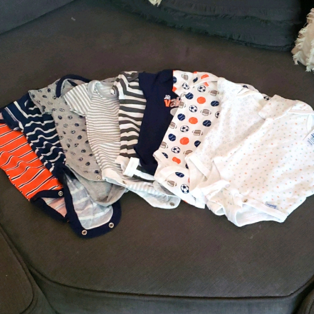 9 0-3 month onsies